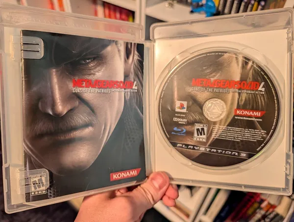 Metal Gear Solid 4: Guns of the Patriots, the photo from the post