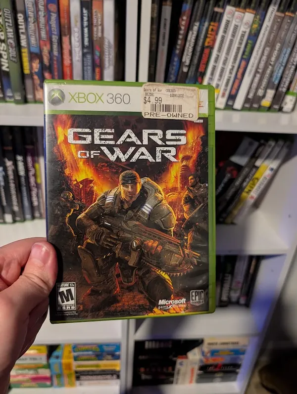 Gears of War, the photo from the post
