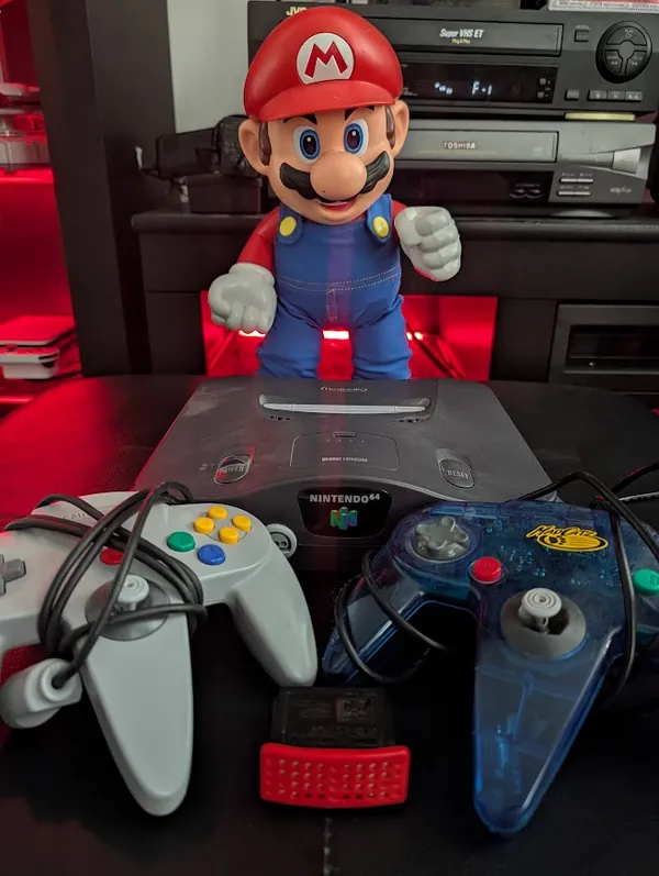 Nintendo 64, the photo from the post