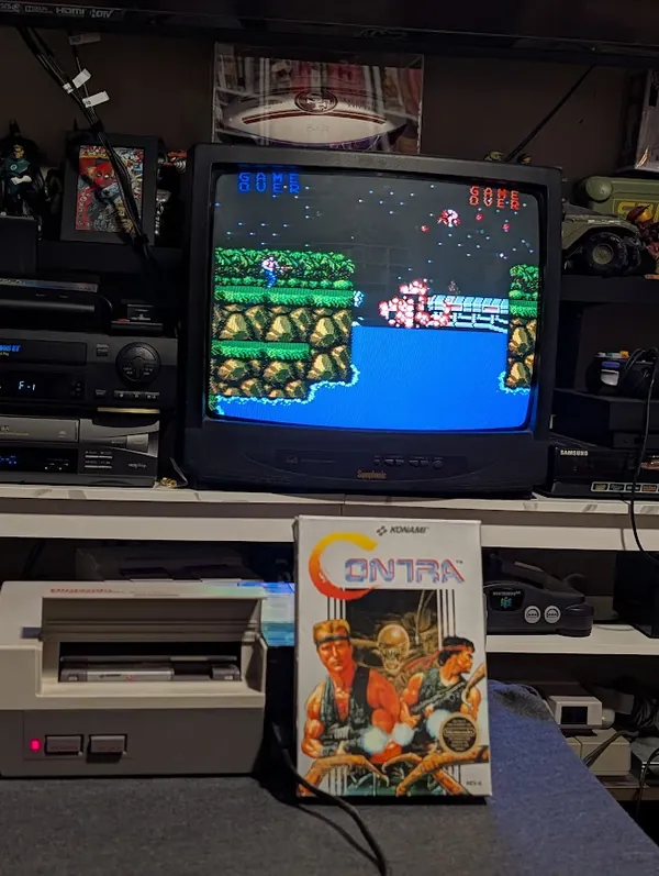 Contra, the photo from the post